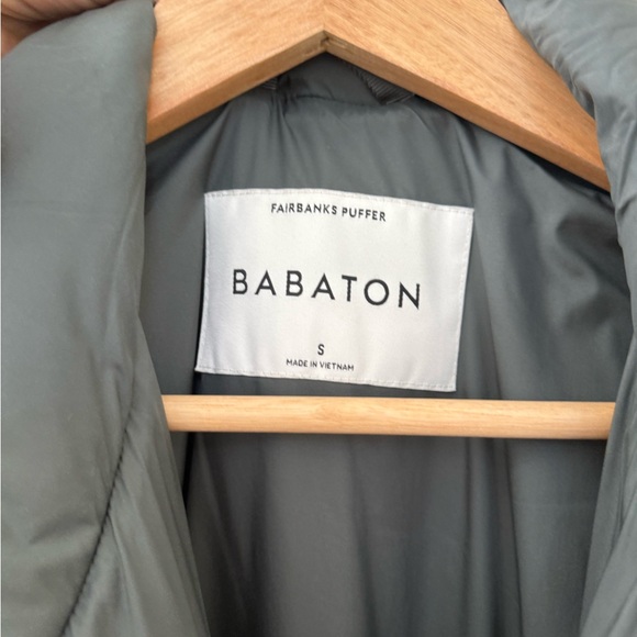 Babaton “Fairweather” Olive Puffer Jacket - Picture 3 of 7